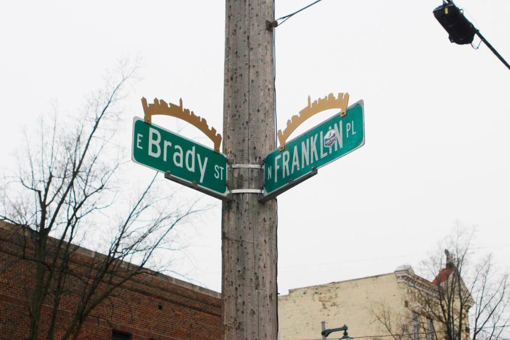 Renovated Brady St. Classic Milwaukee Esterno foto